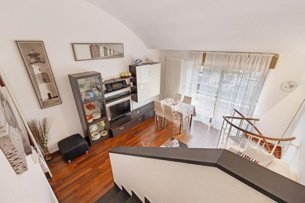 Al 37 Vista Mare E Colline Apartment Finale Ligure Exterior photo