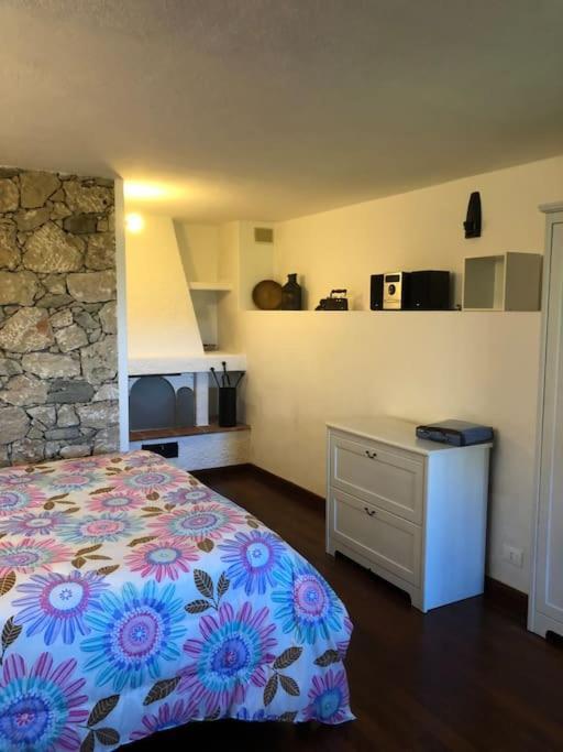 Al 37 Vista Mare E Colline Apartment Finale Ligure Exterior photo